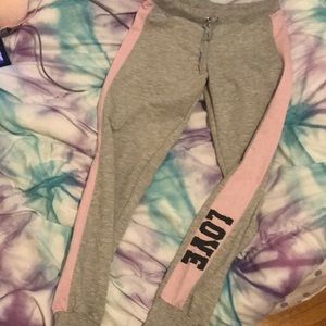 Grey sweatpants. Size M.